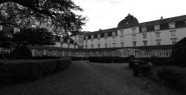 LE BEL & GRAND APPARTEMENT AUX PRESTATIONS SINGULIÈRES. - L'agence Immobilier & Associés