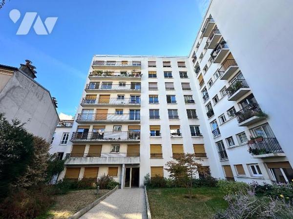 A vendre - 25 rue de la Duée à PARIS 20è - Appartement 3 pièces au 5ème étage - Cave et parking