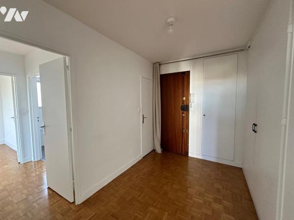 A vendre - 25 rue de la Duée à PARIS 20è - Appartement 3 pièces au 5ème étage - Cave et parking
