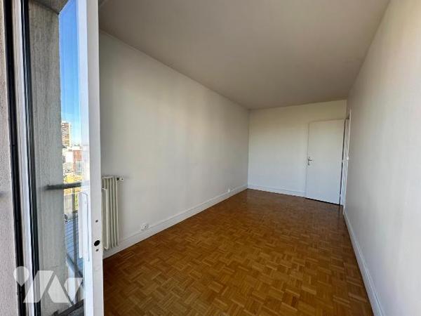 A vendre - 25 rue de la Duée à PARIS 20è - Appartement 3 pièces au 5ème étage - Cave et parking