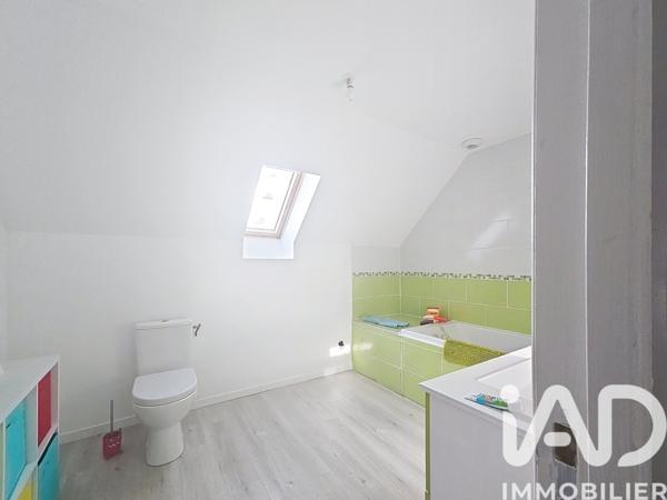 Maison à vendre 5 pièces 150 m² Saint-Étienne-de-Chigny