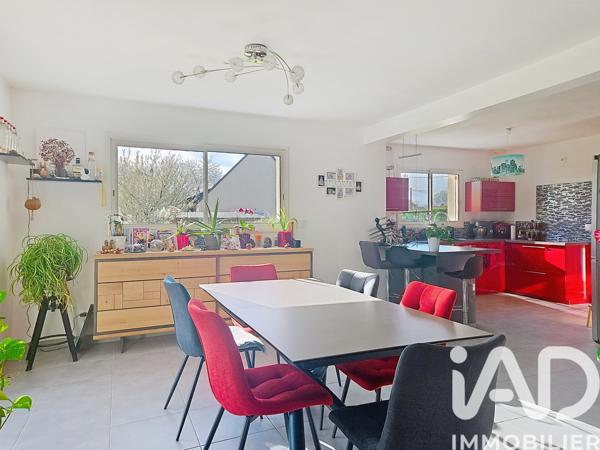 Maison à vendre 5 pièces 150 m² Saint-Étienne-de-Chigny