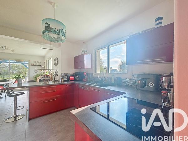 Maison à vendre 5 pièces 150 m² Saint-Étienne-de-Chigny