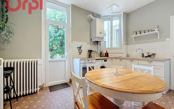 Appartement à vendre    2 pièces • 49,78 m2 Vichy