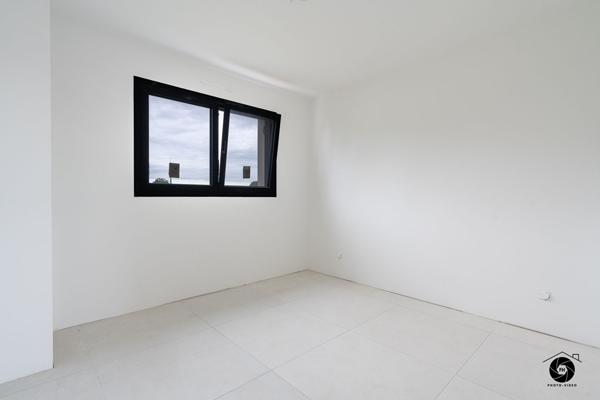 Maison neuve à MAZE de 128 m² 5 pièce(s)