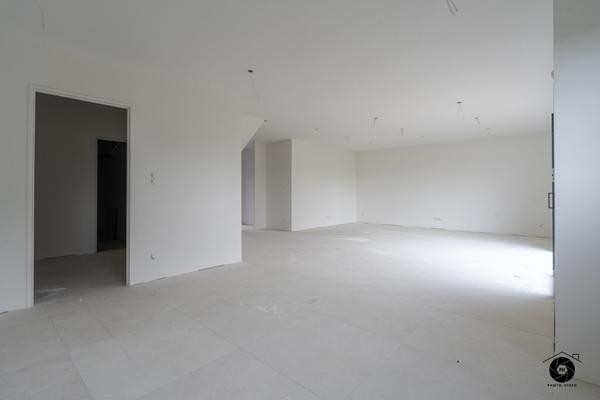 Maison neuve à MAZE de 128 m² 5 pièce(s)