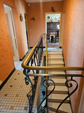 CHARMANT PAVILLON FAMILIAL EN PLEIN CENTRE VILLE- AU CALME DANS UNE IMPASSE