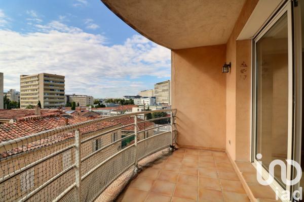 Appartement à vendre 3 pièces 64 m² Marseille 10
