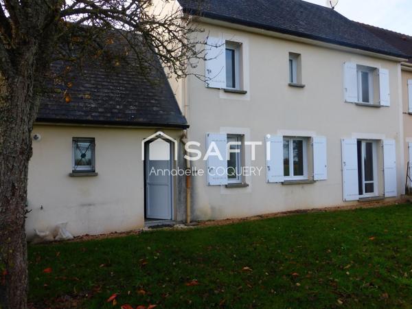 Maison familiale dans quartier résidentiel calme.