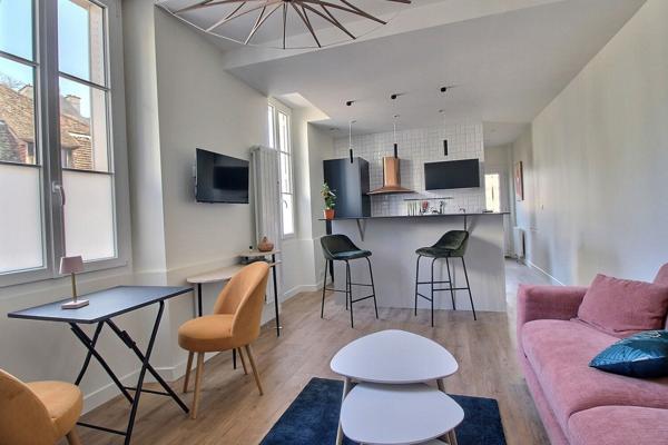 Appartement  Meublé à Sceaux 1 pièce  31.47 m2