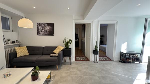 Saint-Just-Saint-Rambert (42170) Magnifique rez de jardin de 92m2