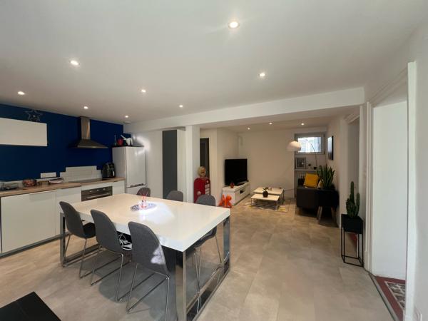 Saint-Just-Saint-Rambert (42170) Magnifique rez de jardin de 92m2