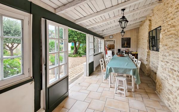 Maison à vendre    5 pièces •  Le Bois-Plage-en-Ré