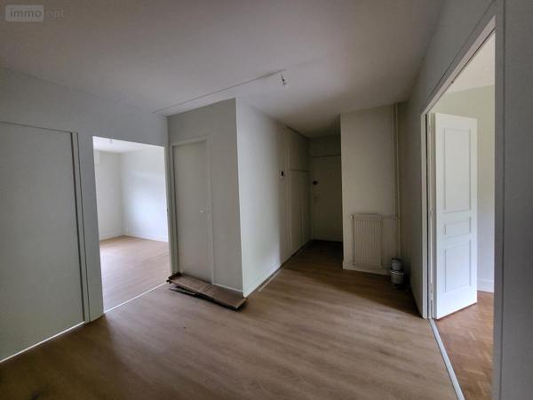 Fonds et/ou murs commerciaux à vendre à Reims dans la Marne (51100), ref : 51048-740   
Saint Remi