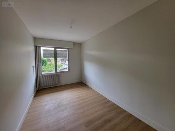 Fonds et/ou murs commerciaux à vendre à Reims dans la Marne (51100), ref : 51048-740   
Saint Remi