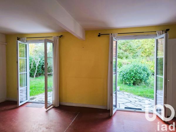 Maison à vendre 6 pièces 129 m² Vert-Saint-Denis