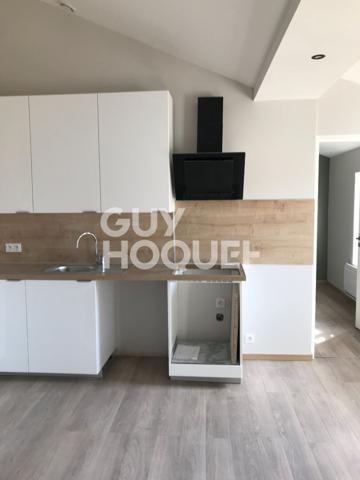 Appartement 2 pièces - 31.32 m² - MIRIBEL CENTRE