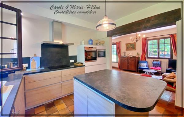 Maison 250 m² – 8 chambres – Piscine – Hangar 100 m² – Terrain 4 263 m² – Estillac