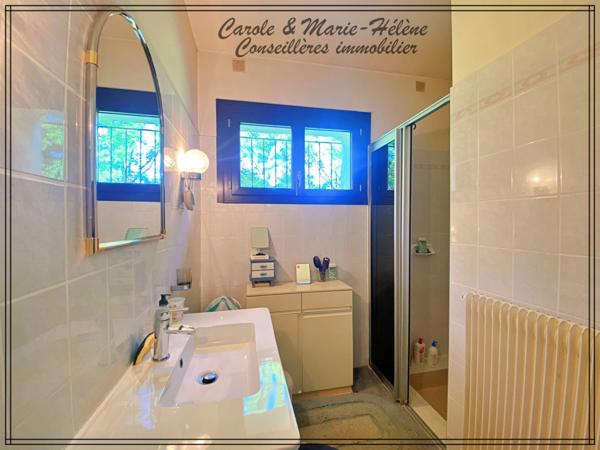 Maison 250 m² – 8 chambres – Piscine – Hangar 100 m² – Terrain 4 263 m² – Estillac