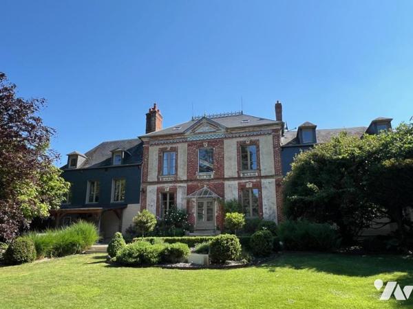 RARE A LA VENTE ORBEC MAISON DE CARACTERE AUX PRESTATIONS DE QUALITES AVEC TRES BEAU PARC ARBORE