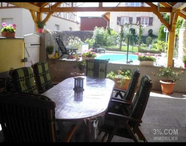 3%.COM Belle maison 5 chambres avec piscine et jardin  Schaffhouse-sur-Zorn (67270)