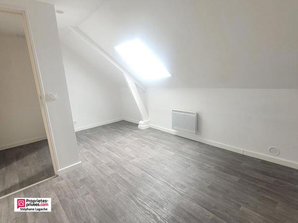 Maison Ourton 5 pièce(s) 95 m2 avec cour et garage