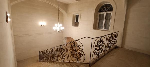 CENTRE SOMMIERES ,  FONDS DE COMMERCE +MURS + APPARTEMENT A SAISIR!