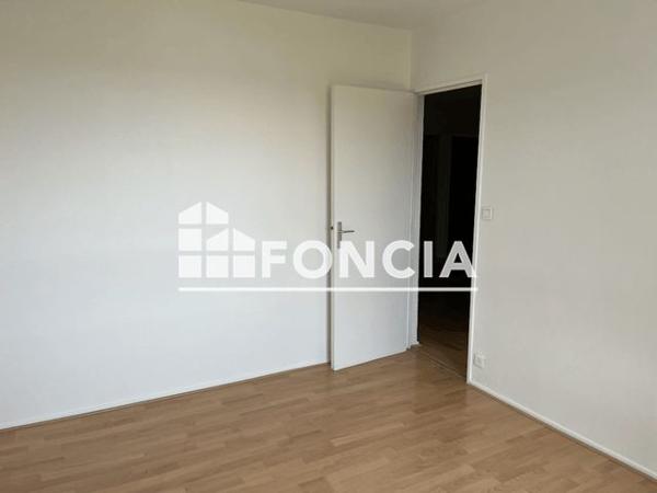 Location Appartement 6 pièces 114.7 m² - Saint Etienne 42000