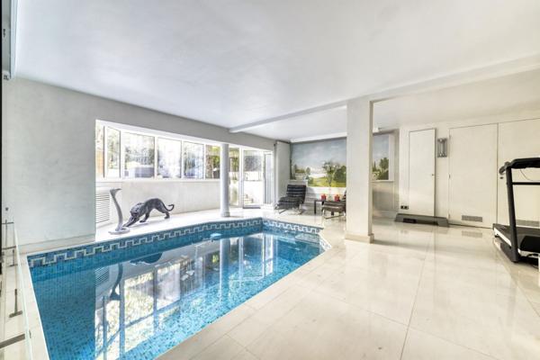 Vente Hôtel particulier Neuilly-sur-Seine 9 Pièces 335 m²