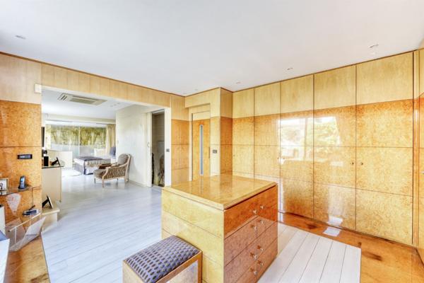 Vente Hôtel particulier Neuilly-sur-Seine 9 Pièces 335 m²
