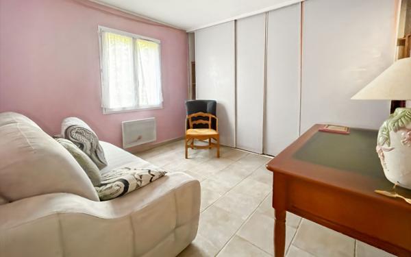 Maison à vendre    3 pièces •  Lagrand