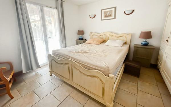 Maison à vendre    3 pièces •  Lagrand