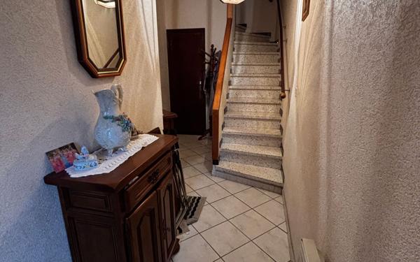 Maison à vendre    4 pièces •  Villegly