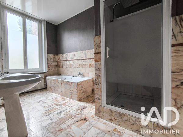 Maison à vendre 9 pièces 250 m² Armentières