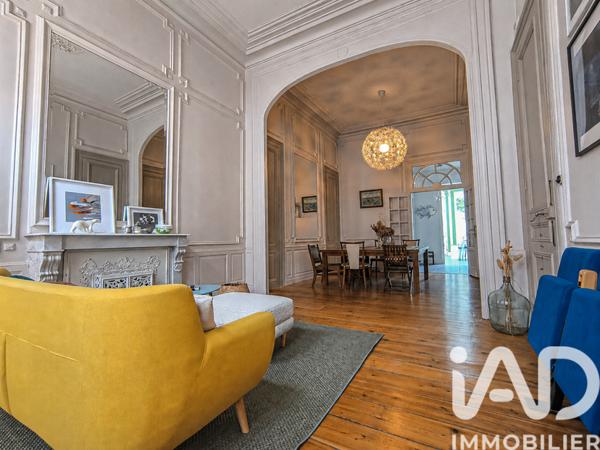 Maison à vendre 9 pièces 250 m² Armentières
