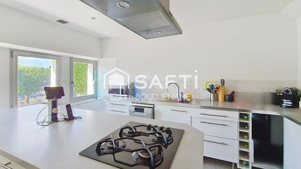 Maison sur sous sol total surelevé, 3 chambres, jardin...