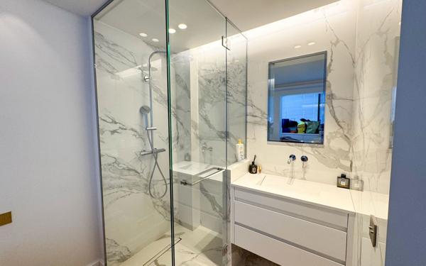 Appartement à vendre    3 pièces • 74,04 m2 Le Cannet