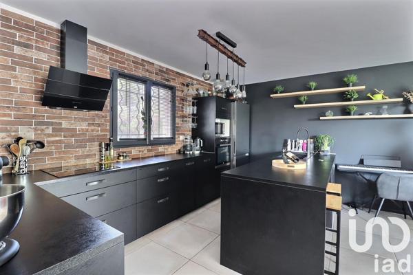 Maison à vendre 4 pièces 94 m² Pierrefeu-du-Var