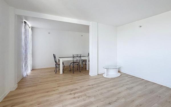 Appartement à vendre    5 pièces •  Valenton