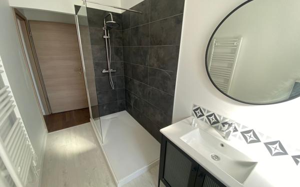 Appartement à vendre    3 pièces •  Neuves-Maisons