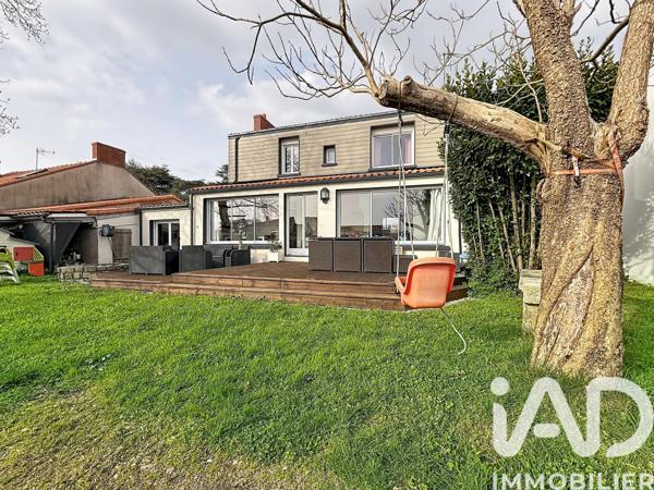 Maison à vendre 6 pièces 143 m² Brains