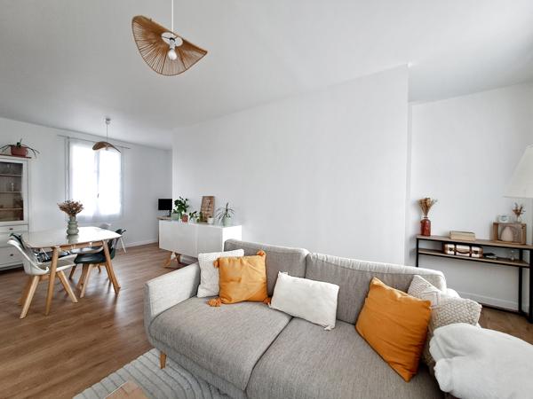 À louer  Maison de ville T3 neuf avec garage et terrasse