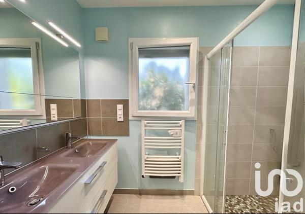 Maison à vendre 10 pièces 230 m² La Bâtie-Neuve