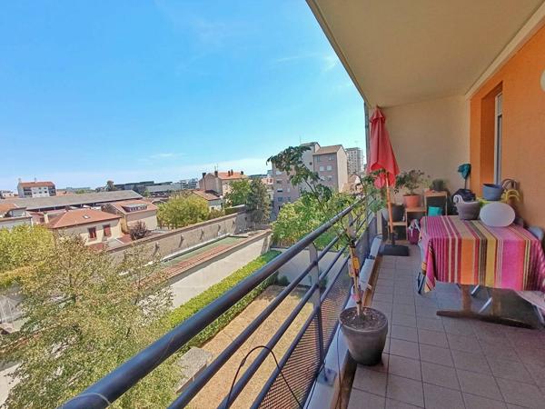 Appartement Villeurbanne 3 pièce(s)