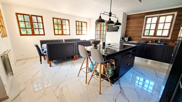 Magnifique Maison 190m2 - 4 chambres - sous sol total