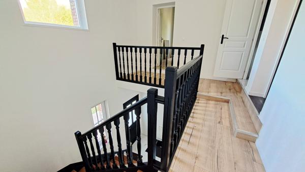 Magnifique Maison 190m2 - 4 chambres - sous sol total