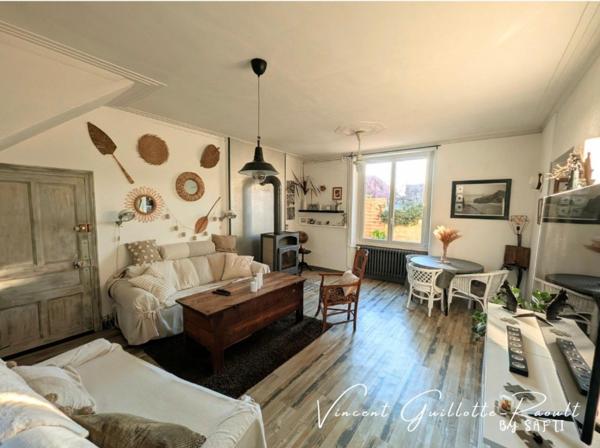 Maison 5P-3chambres-bureau-garage- Terrain 217m²