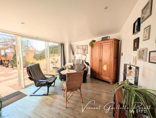 Maison 5P-3chambres-bureau-garage- Terrain 217m²