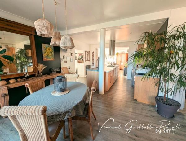 Maison 5P-3chambres-bureau-garage- Terrain 217m²