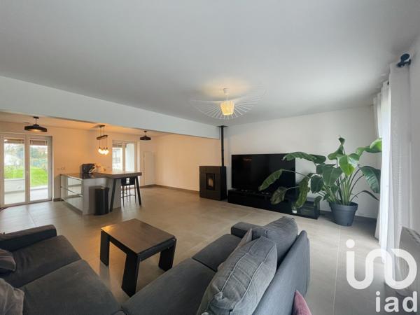 Maison 7 pièces de 172 m² à Villecresnes (94440)